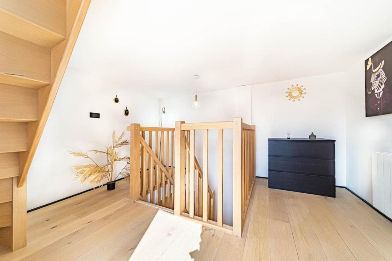 The Pizay Duplex Cozy 2 People - Metro Hotel De Ville Lyon Exteriör bild